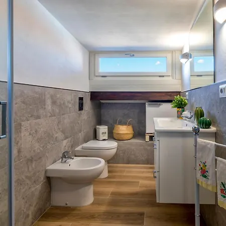 Fignoni - Attico Panoramico Fronte Mare O Matrimoniale Con Bagno Privato * אלגהרו